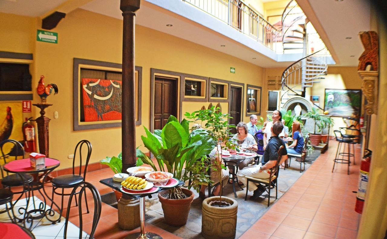 Hotel Los Balcones De Chinandega Buitenkant foto