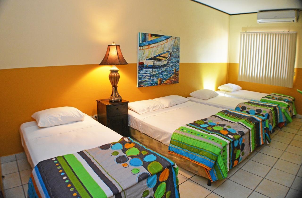 Hotel Los Balcones De Chinandega Kamer foto