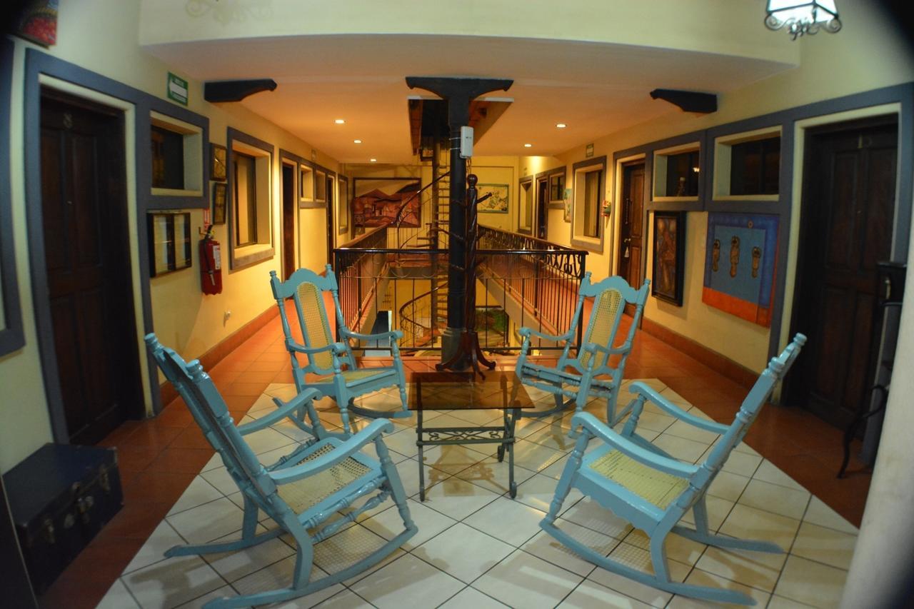 Hotel Los Balcones De Chinandega Buitenkant foto