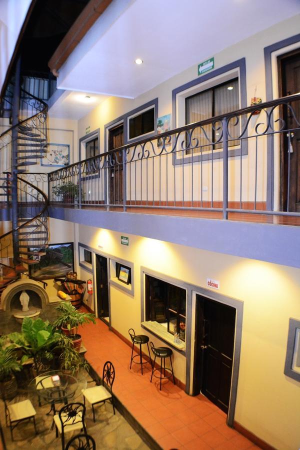 Hotel Los Balcones De Chinandega Buitenkant foto