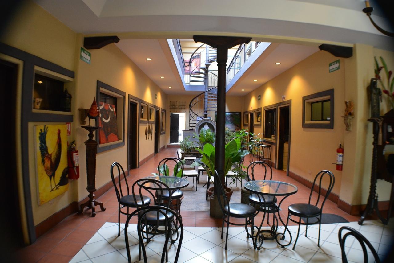 Hotel Los Balcones De Chinandega Buitenkant foto